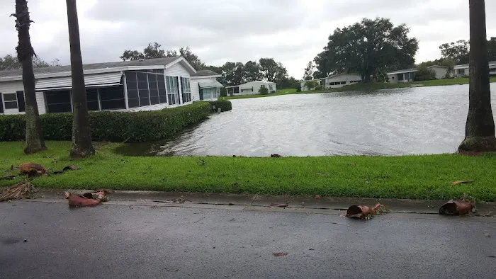 Hampton's Club House Picture 5