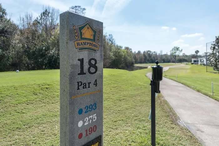 The Hamptons Golf & Country Club Picture 8