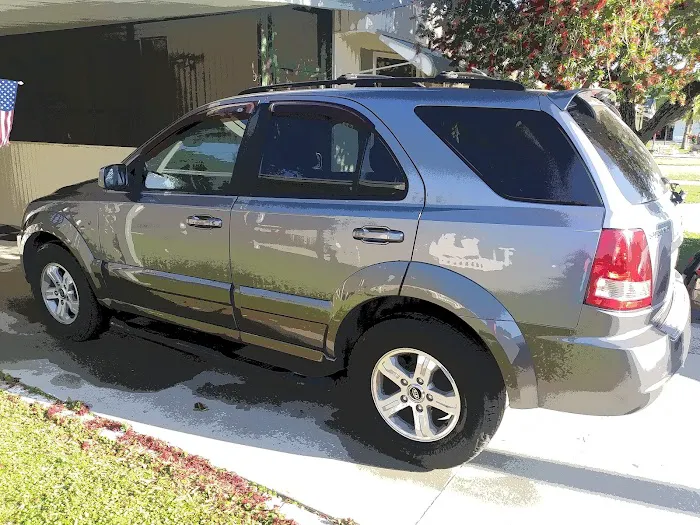 Central Leisure Lake Mobile Home & RV Park Picture 2