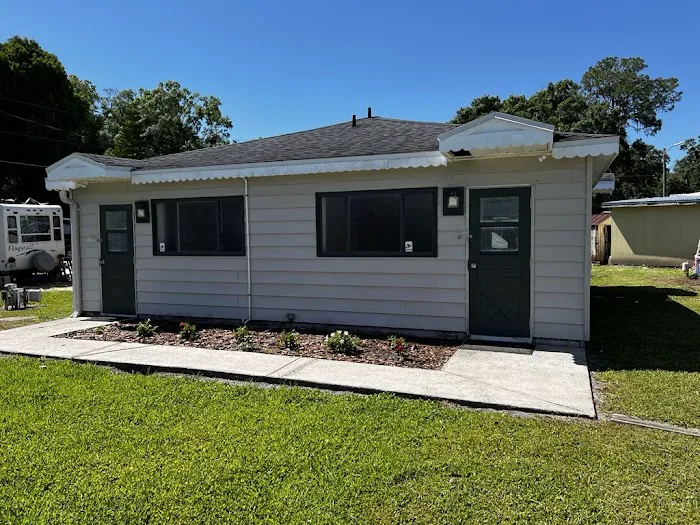 Palm Breeze Estates Picture 4