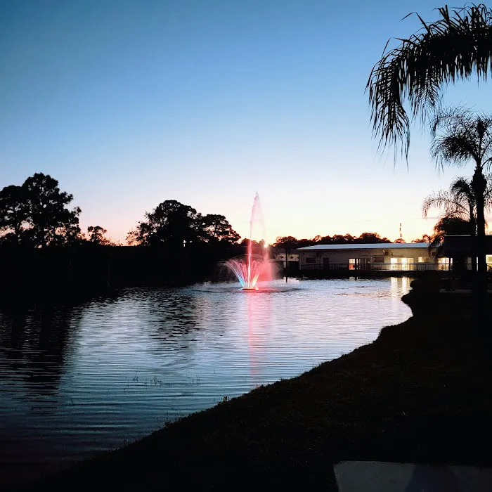 Land Yacht Harbor of Melbourne Picture 6