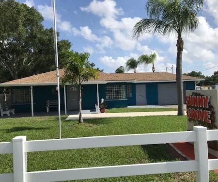 Sunny Grove