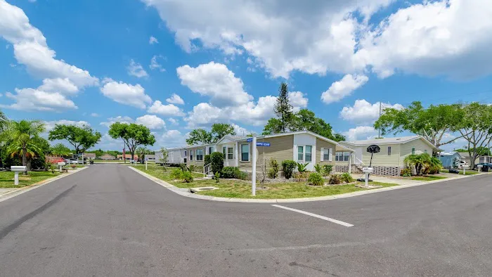 Meadowbrook Village Picture 2