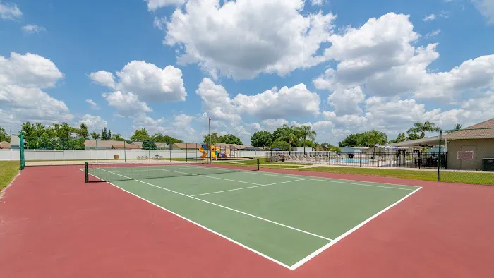 Meadowbrook Village Picture 4
