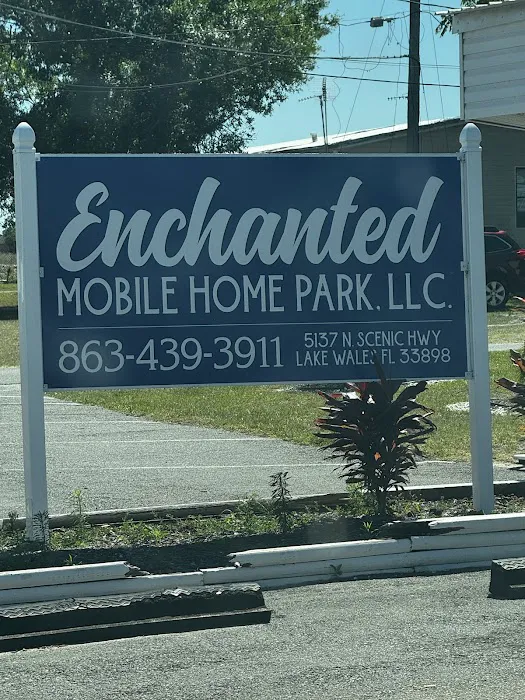 Enchanted Grove Mobile Home Picture 10
