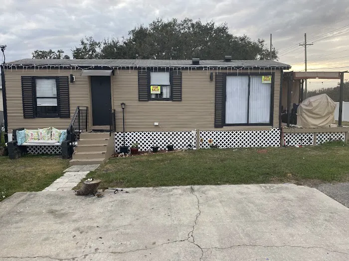 Peace River Village Picture 3