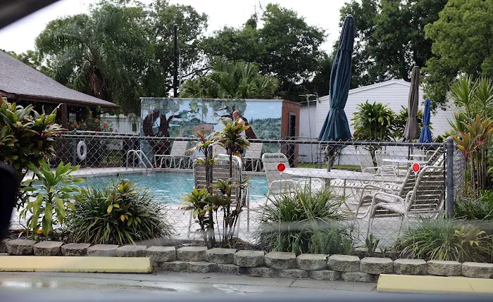 Valencia Estates Picture 1