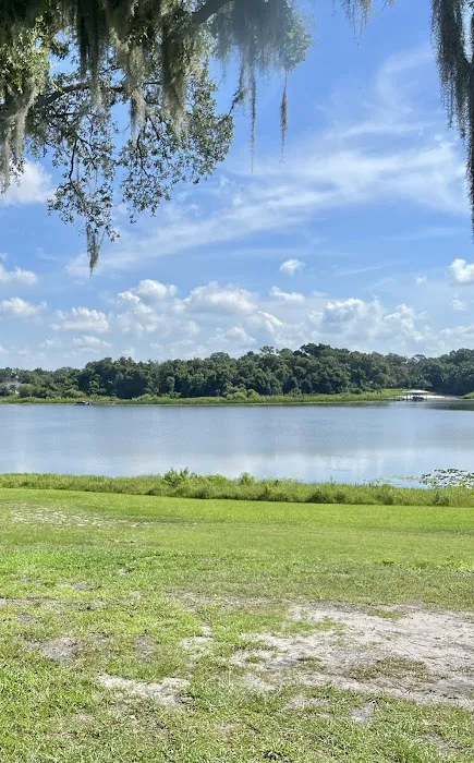 Lake Deeson Village Picture 2