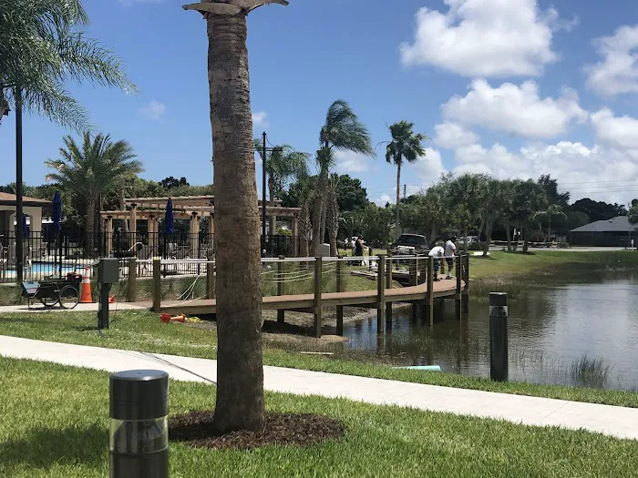 Palm Lake Estates Picture 3