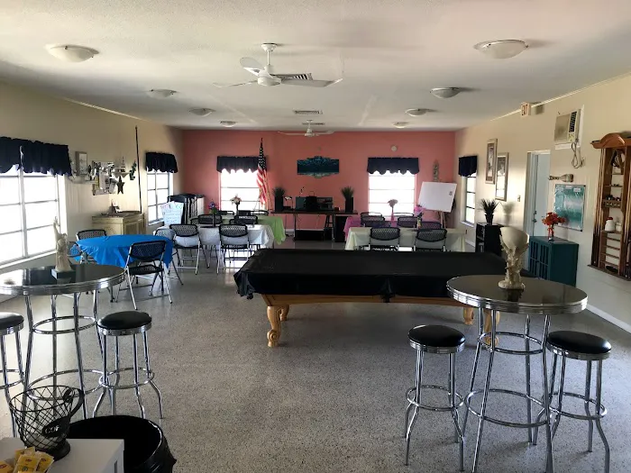 Far Horizon Mobile Home Park Picture 2