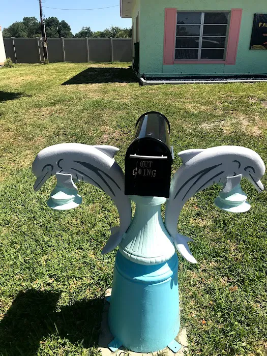 Far Horizon Mobile Home Park Picture 4