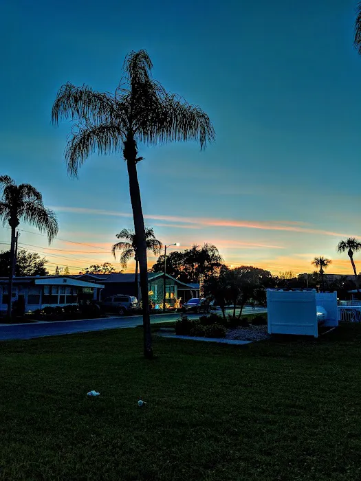 Colonial Village Mobile Home Park Picture 9