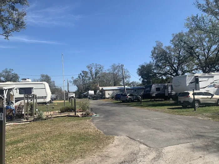 Gibsonia RV Park Picture 1