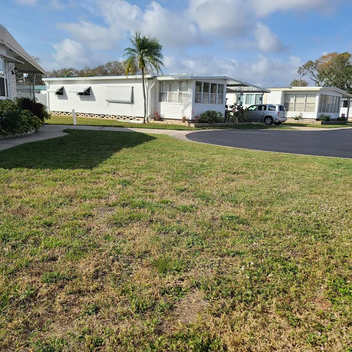 Blue Horizon Mobile Home Park Picture 3
