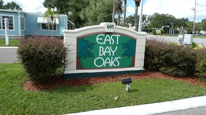 East Bay Oaks Picture 9