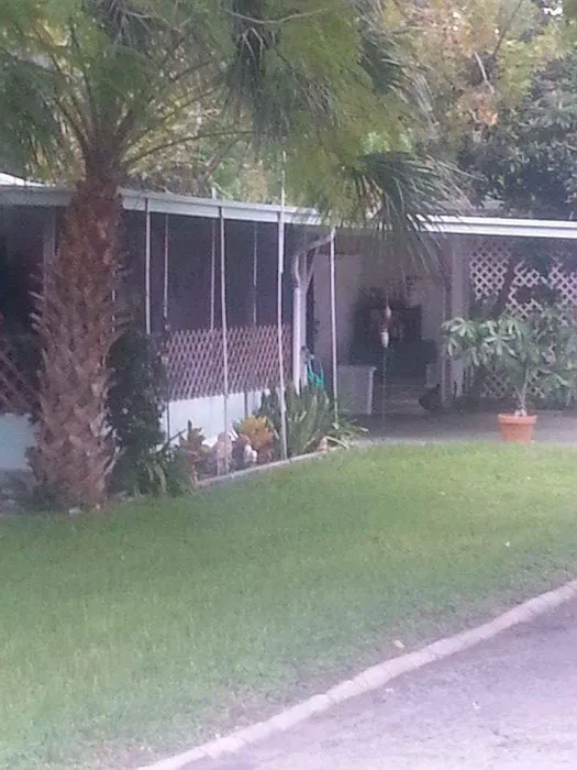 Green Meadows Mobile Home Park Picture 4