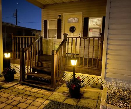 Honey Vine Mobile Home Park