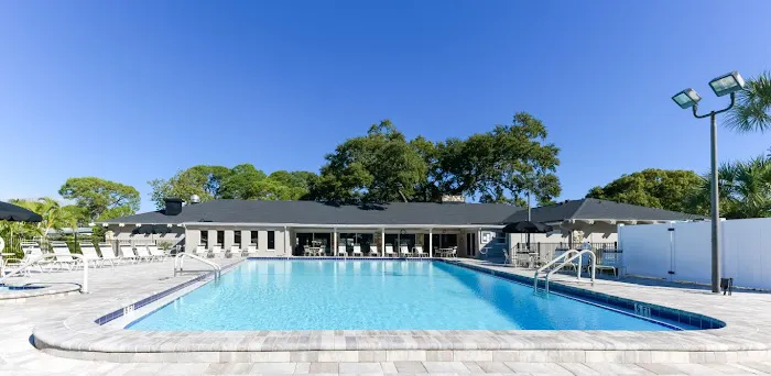 Oak Crest/Acorn Picture 3