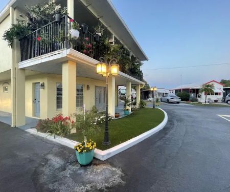 Yankee Traveler RV Park