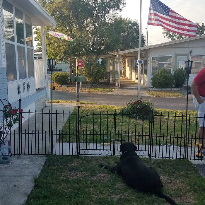 Parakeet Park Mobile Home & RV Community Picture 4