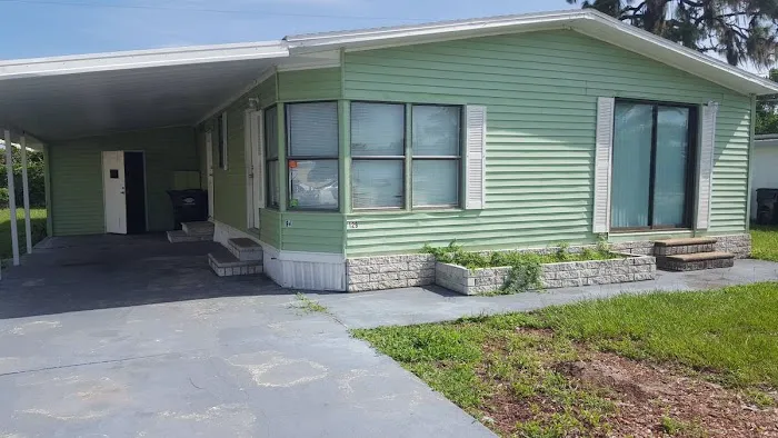 College Park Mobile Home Park Picture 8