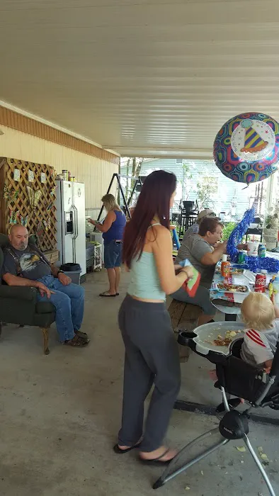 Willow Oak Mobile Homes Picture 4