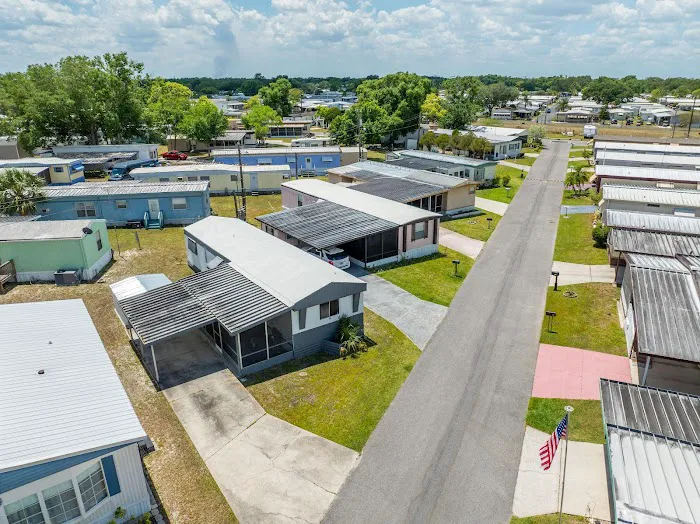 Bedrock Colonial 55+ Mobile Home Community Picture 4