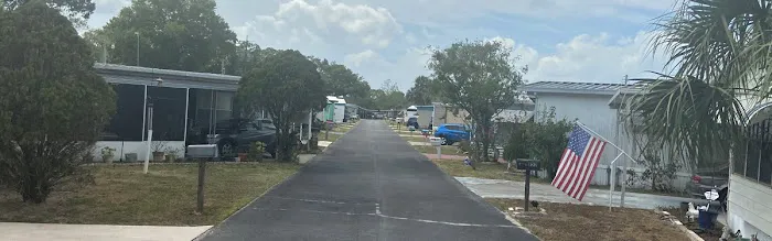 Bedrock Colonial 55+ Mobile Home Community Picture 7