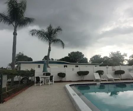 Hickory Hills Manor Mobile Home Community