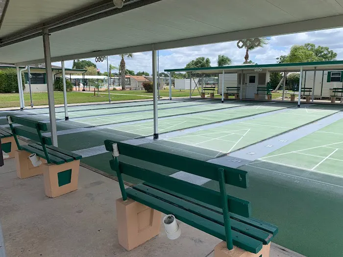 Hickory Hills Manor Mobile Home Community Picture 7