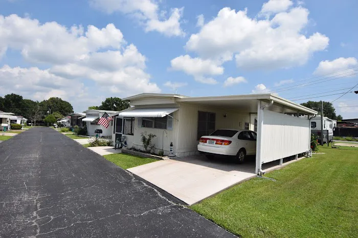 El Camba Manufactured Home Community Picture 1