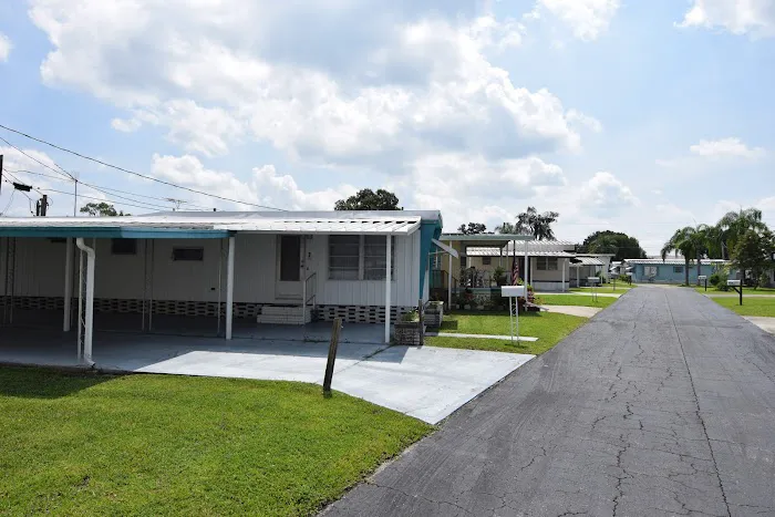 El Camba Manufactured Home Community Picture 5