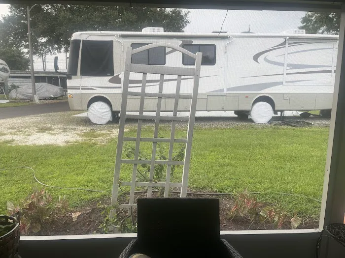Woodall's Mobile Home Village Picture 8