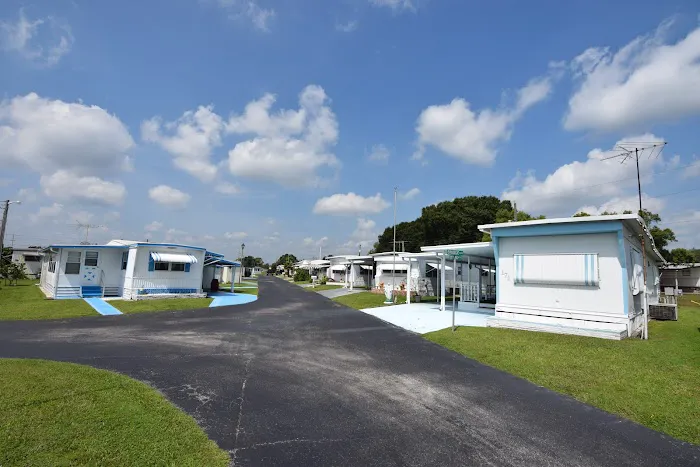Sterling Manufactured Home Community Picture 9