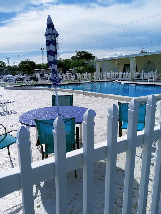Bay Ranch Mobile Homes Picture 2