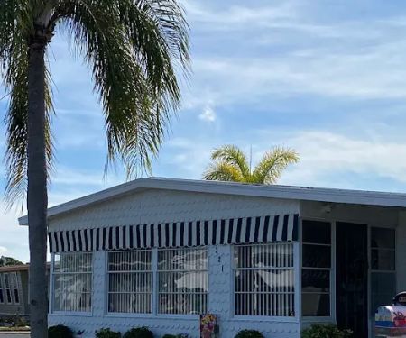 Four Seasons Estates R.O.C. Inc.