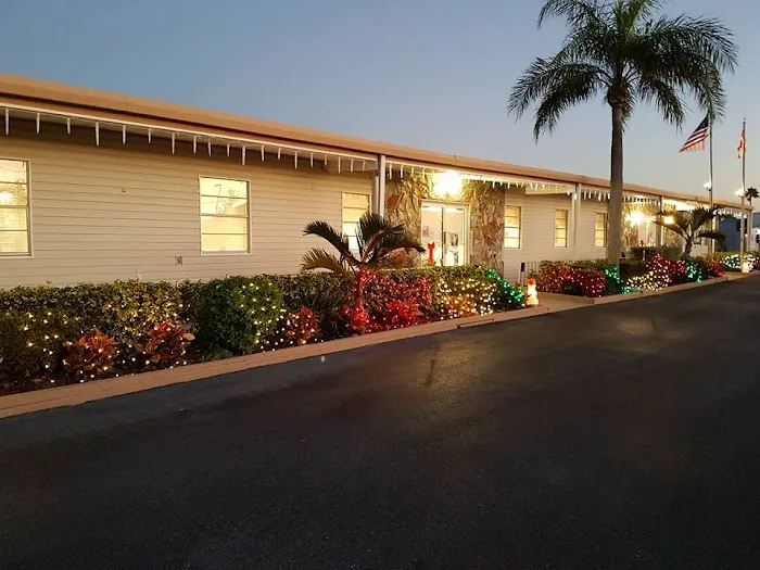 Four Seasons Estates R.O.C. Inc. Picture 3