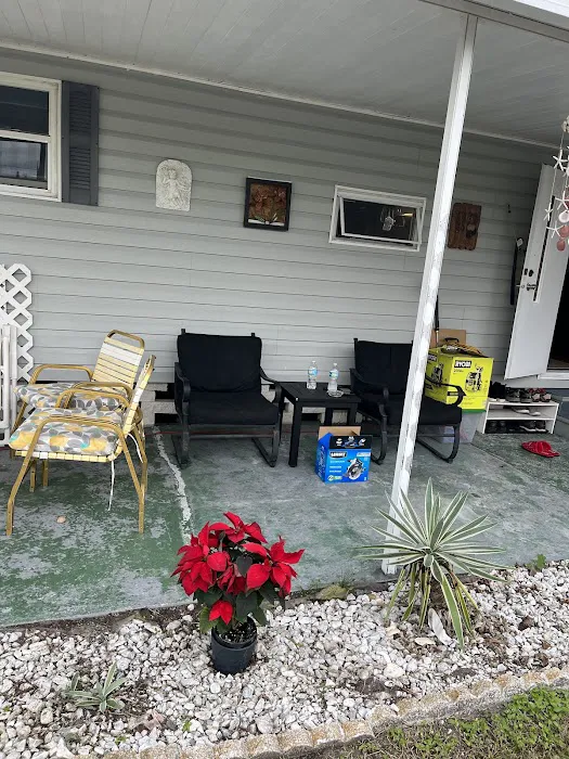 Midway Am-Can Homeowners Inc Picture 7