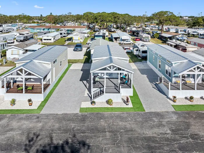 Beach House RV Resort by Zeman Picture 10