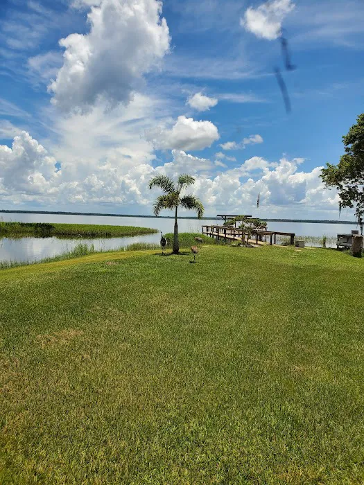 Butch's Hideaway RV Park Picture 7