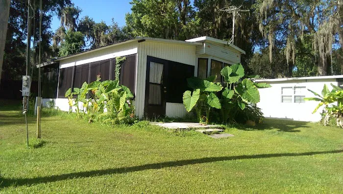 Hammock Lake Est Mobile Home Picture 7