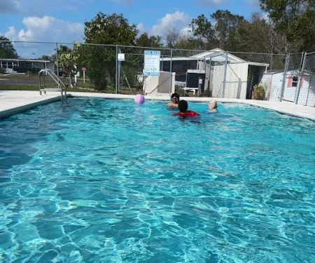 hammock lakes estates