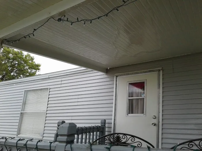 Briarwood Mobile Home Park Picture 10
