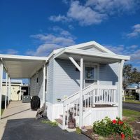 Crystal Lake Village 55+ RV and Home Community ico