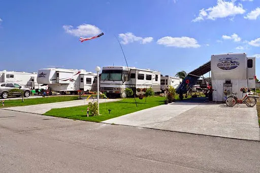 Lakemont Ridge Home & RV Park Picture 6