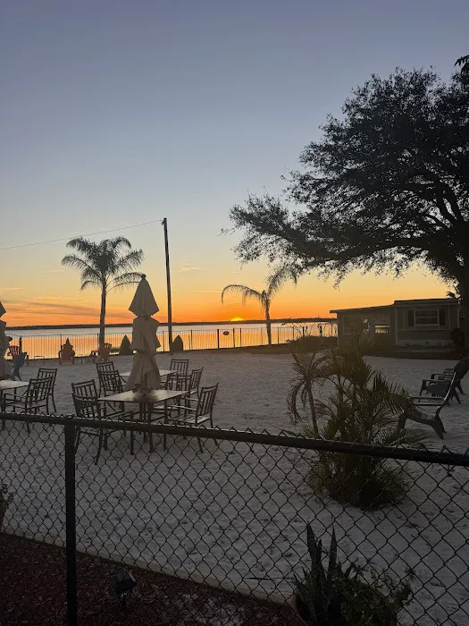 Lake Clinch Resort Picture 4