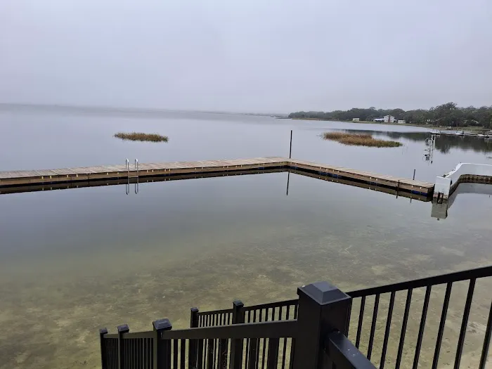 Lake Clinch Resort Picture 9