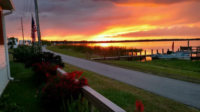 Sunset Shores Co-op Inc Picture 7