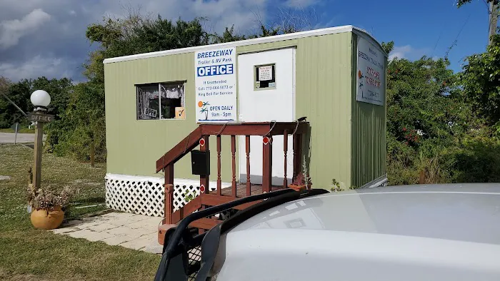 Breezeway Trailer Park Picture 1
