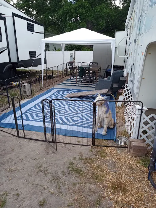 Richmar RV and Manufactured Home Community Picture 3